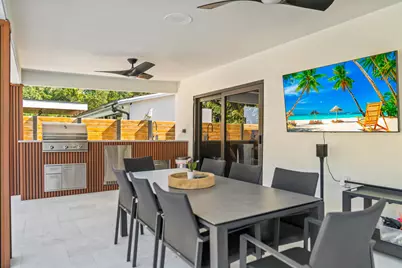 2451 NE 199th Street, Miami, FL 33180 - Photo 42