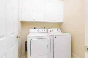6807 Lakeside Cir N, Davie, FL 33314 - Photo 16