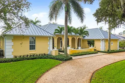 18444 SE Heritage Drive, Tequesta, FL 33469 - Photo 2