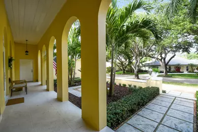 18444 SE Heritage Drive, Tequesta, FL 33469 - Photo 4
