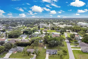 2191 SW Barthel St, Port Saint Lucie, FL 34984 - Photo 22