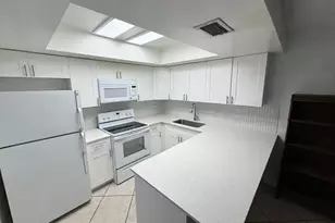 58 Ann Lee Ln, Tamarac, FL 33319 - Photo 6