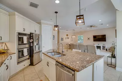 4247 Diamond Square, Vero Beach, FL 32967 - Photo 12