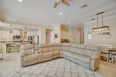 4247 Diamond Square, Vero Beach, FL 32967 - Photo 2