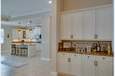4247 Diamond Square, Vero Beach, FL 32967 - Photo 8
