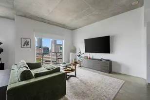234 NE 3rd St, Miami, FL 33132 - Photo 4