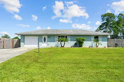 257 SW Thornhill Drive, Port Saint Lucie, FL 34984 - Photo 2