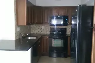 706 Executive Center Dr, West Palm Beach, FL 33401 - Photo 2