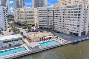 1825 S Ocean Dr, Hallandale Beach, FL 33009 - Photo 20