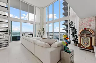 1040 Biscayne Blvd, Miami, FL 33132 - Photo 2