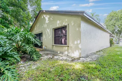 2420 Fiddleleaf Avenue, Coconut Creek, FL 33063 - Photo 34