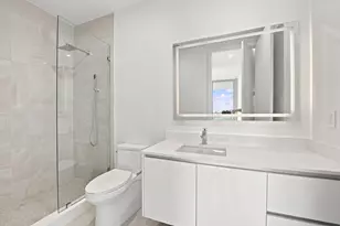 220 Lake Shore Dr, Lake Park, FL 33403 - Photo 10