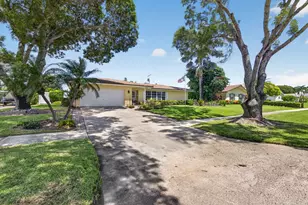 119 Cruiser Rd S, North Palm Beach, FL 33408 - Photo 4