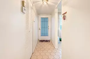 3070 NW 48th Terrace, Lauderdale Lakes, FL 33313 - Photo 22