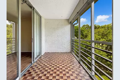 3070 NW 48th Terrace #414, Lauderdale Lakes, FL 33313 - Photo 10
