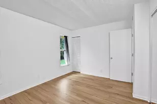 1100 SE 4th Ave, Deerfield Beach, FL 33441 - Photo 10
