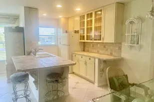 113 Lakes End Dr, Fort Pierce, FL 34982 - Photo 10