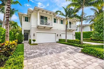 436 NE Wavecrest Way, Boca Raton, FL 33432 - Photo 2