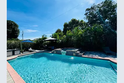 1728 NE 40th Street, Oakland Park, FL 33334 - Photo 16