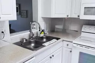 7320 Lake Cir Dr, Margate, FL 33063 - Photo 2