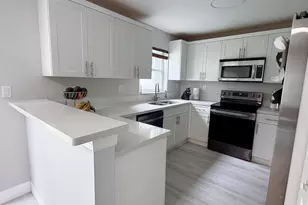 2281 NW 171st Terrace, Pembroke Pines, FL 33028 - Photo 6