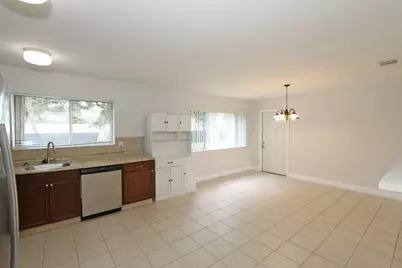 400 SW Ruffner Court, Port Saint Lucie, FL 34953 - Photo 10