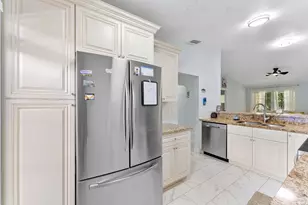 5380 Lakewood Cir S, Margate, FL 33063 - Photo 14