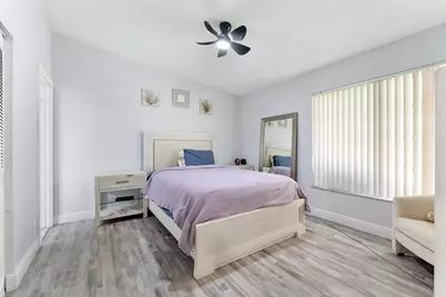 5380 Lakewood Circle S #B, Margate, FL 33063 - Photo 16