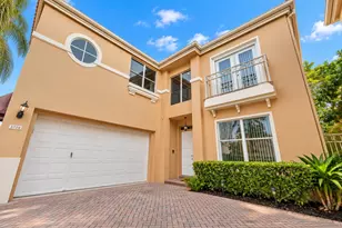 3728 NE 208th Terrace, Aventura, FL 33180 - Photo 2