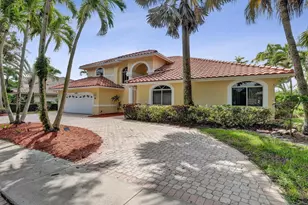 11340 Lakeshore Dr, Cooper City, FL 33026 - Photo 2