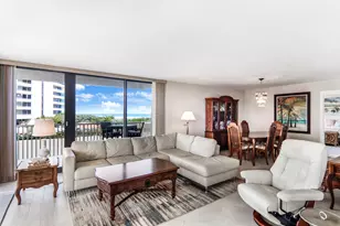 5480 N Ocean Dr, Singer Island, FL 33404 - Photo 2
