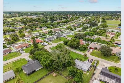 2854 46th Street SW, Naples, FL 34116 - Photo 26