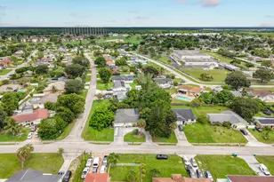 2854 46th St SW, Naples, FL 34116 - Photo 54