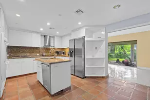5104 White Oak Ln E, Tamarac, FL 33319 - Photo 34