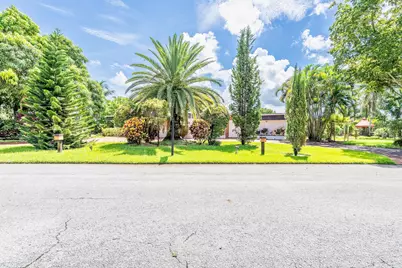 5104 White Oak Lane E, Tamarac, FL 33319 - Photo 50