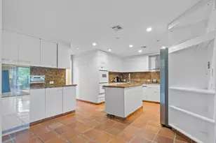 5104 White Oak Ln E, Tamarac, FL 33319 - Photo 36