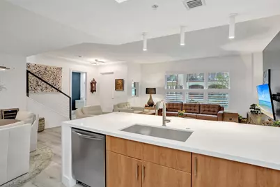 2633 NE 14th Avenue #103, Wilton Manors, FL 33334 - Photo 12