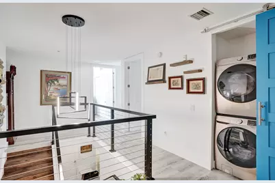 2633 NE 14th Avenue #103, Wilton Manors, FL 33334 - Photo 26