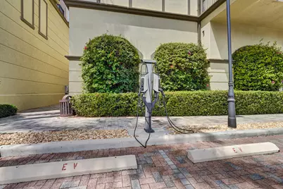 2633 NE 14th Avenue #103, Wilton Manors, FL 33334 - Photo 50