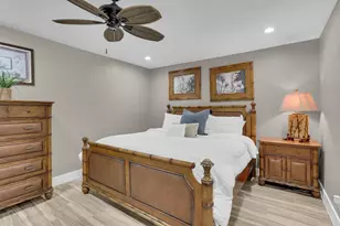 60 Pelican Pointe Dr, Delray Beach, FL 33483 - Photo 22