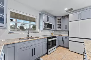 4481 SW 37th Ave, Dania Beach, FL 33312 - Photo 14