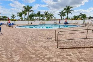 2845 Crosley Dr E, West Palm Beach, FL 33415 - Photo 20