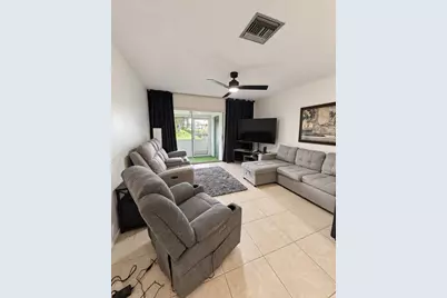 2845 Crosley Drive E #E, West Palm Beach, FL 33415 - Photo 4