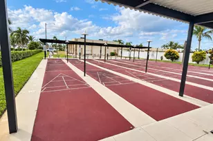 2845 Crosley Dr E, West Palm Beach, FL 33415 - Photo 16