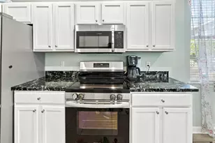 2124 SE Grand Dr, Port Saint Lucie, FL 34952 - Photo 16