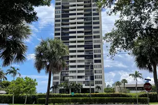 5600 N Flagler Dr, West Palm Beach, FL 33407 - Photo 2