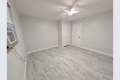 3924 7th Avenue N, Palm Springs, FL 33461 - Photo 20