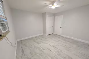 3924 7th Ave N, Palm Springs, FL 33461 - Photo 20
