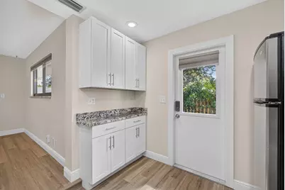 2425 Niki Jo Lane, Palm Beach Gardens, FL 33410 - Photo 8