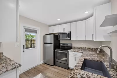 2425 Niki Jo Lane, Palm Beach Gardens, FL 33410 - Photo 12